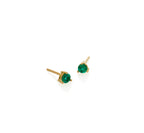 ARETES CON ESMERALDAS REDONDAS EN ORO AMARILLO