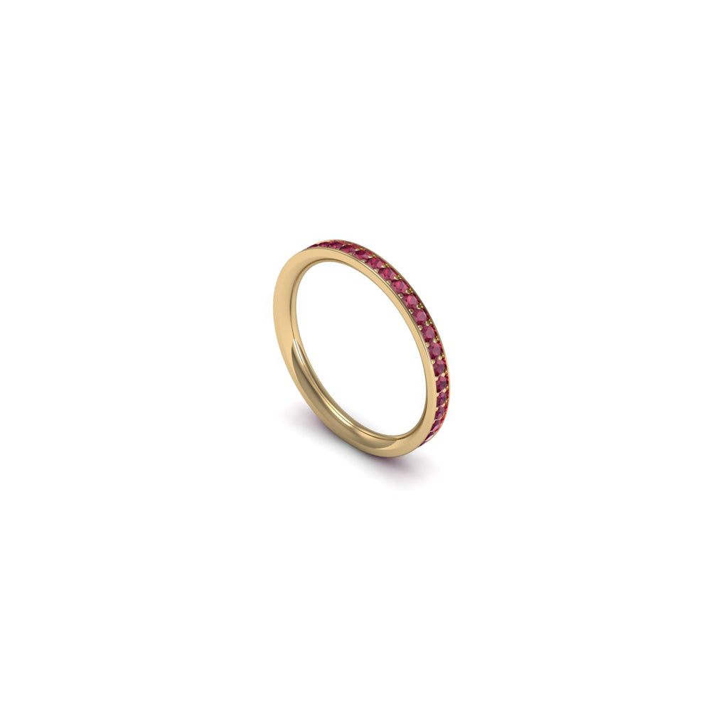 Argolla de matrimonio en oro amarillo 18k con 36 rubíes (0.54 ct), vista lateral interior izquierdo, alta joyería de autor hecha a mano en Colombia.