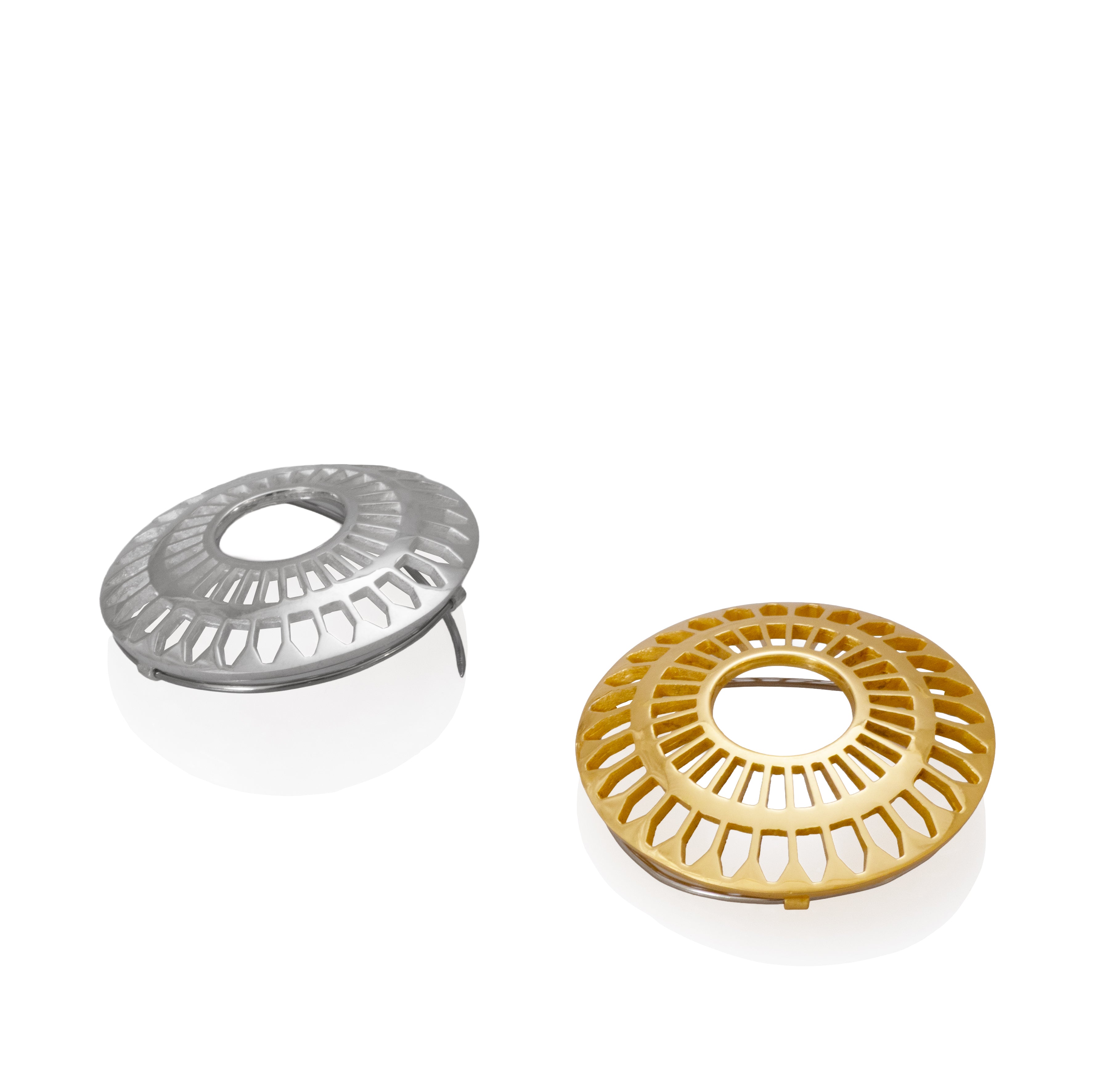 Broche gross flechas en plata esterlina 925 y enchape en oro amarillo