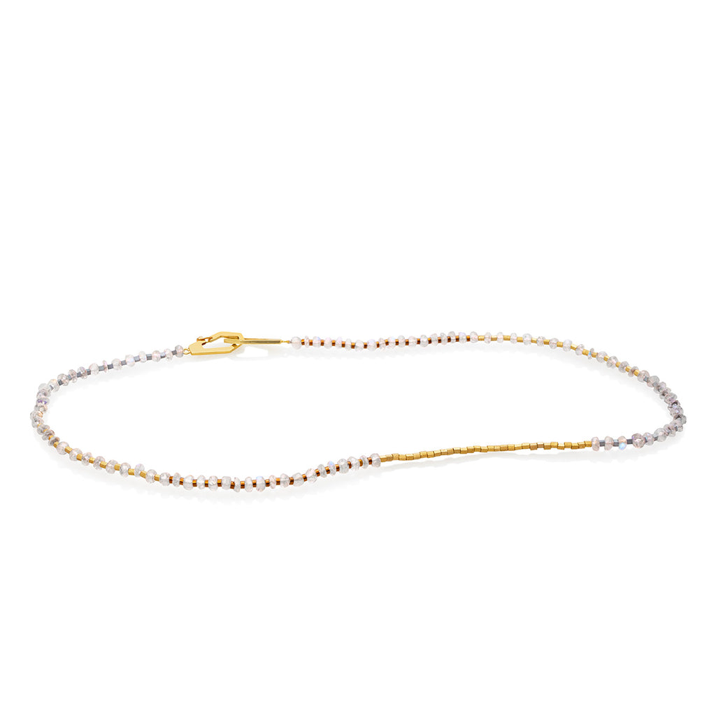 Collar piedra luna Rainbow con secuencia de hematita