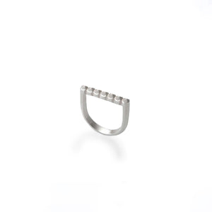SIMPLE STUDS RING | ANILLO TACHES SIMPLE