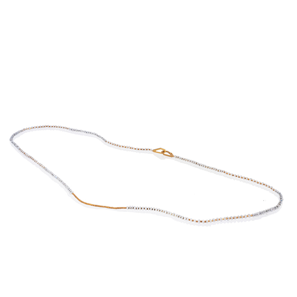 Collar piedra luna Rainbow con secuencia de hematita